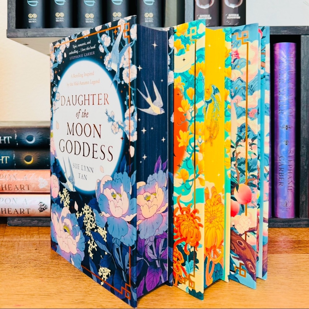 Fairyloot Exclusive Signed Editions DAUGHTER OF THE MOON GODDESS + HOTSW + TOTCK